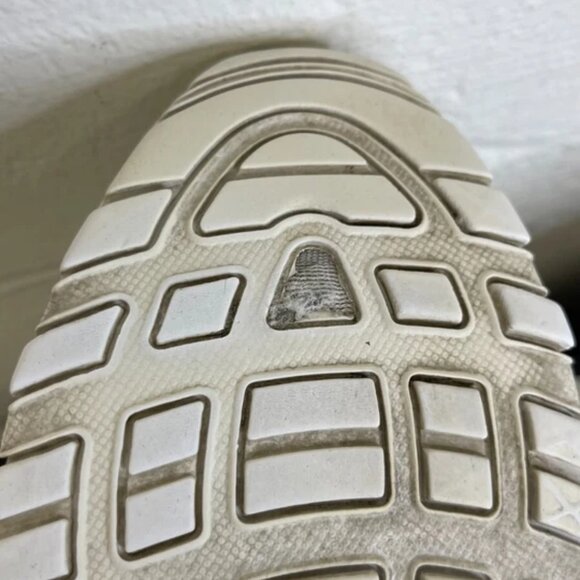 Nike Air Max 97 Triple White Wolf Grey 21826-101 Sneaker Lace up Men's Size 7 US - Picture 11 of 11